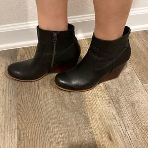 Kork-Ease boots
